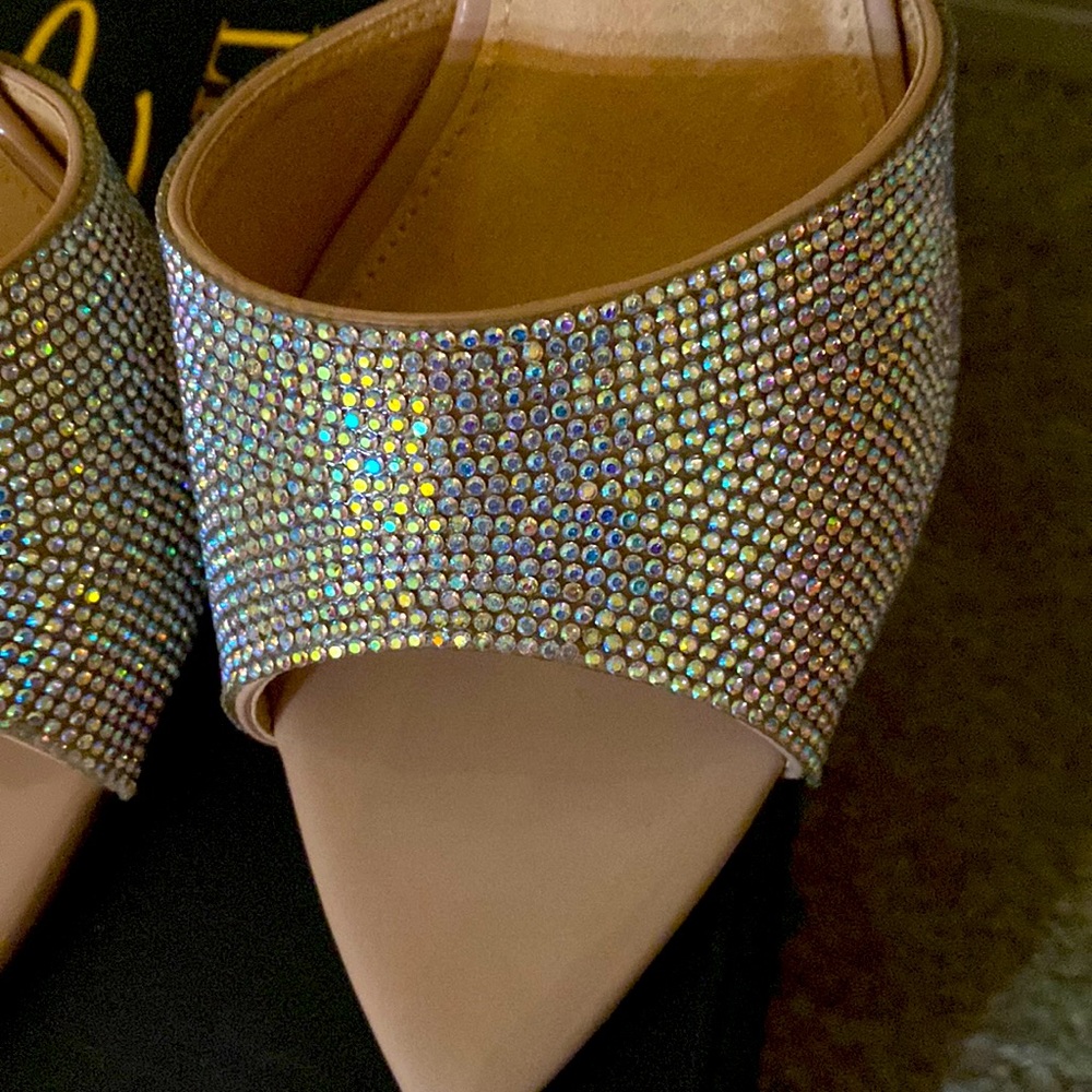 New never been worn. Olivia ferguson 7.5 - Picture 2 of 3